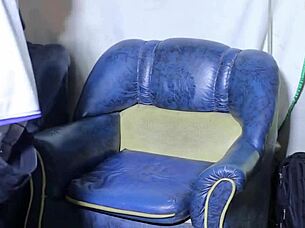 mature lady asks for relaxing body massage help