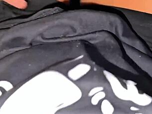 Colombian Student's Juicy Pussy Fingers To Huge Orgasm 😍