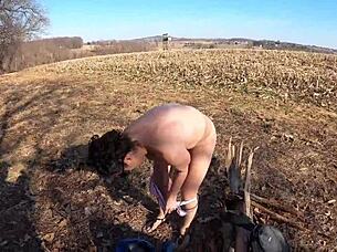 wow check this huge ass in thong leotard over pantyhose backstage