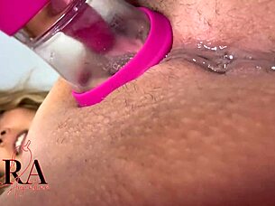 colombian whore girlfriend squirts wet pussy orgasm flashing neighbors