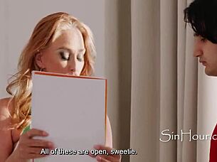 Skipping College For Stepmom's Curvy Rides With Elias Cash