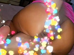 i couldnt control myself seeing tanned big ass milf