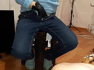 Curious girls masturbate watching each other in dorm