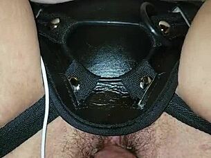 playing with my girl's sweet pussy on webcam