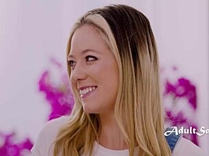 hey babysitter sophia lets us lick and fuck her wet