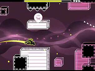 Young guy enjoys amateur anal assfucking session