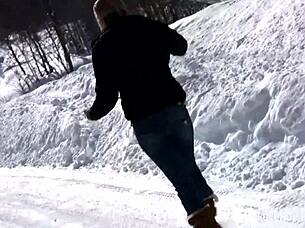 hot slut flashes tits pees snow wildly!