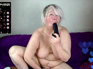 aimee’s webcam stepmom whore shower tease dildo play