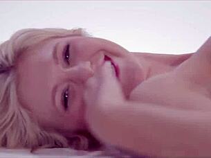 Blondes Anna Lovato And Michelle Thorne's Lingerie Lesbian Toy Sex