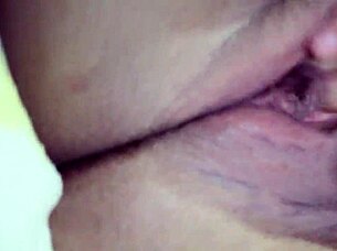 she squirts silently while family chills nearby 💦🤫