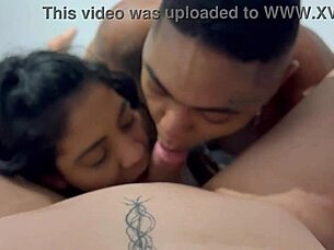 endowed travesti barebacks couple dumps huge loads