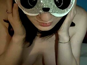 while he dozed off i sneaked in for a huge cock suck fest 💦🍆😈