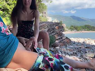 Public Beach Dick Flash Turns Into Handjob Cum Explosion