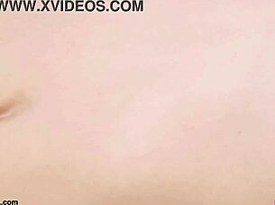 Striking redhead beauty teases petite body in sexy photoshoot 😍🔥