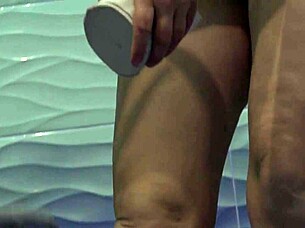 i love pissing from my hairy pussy into jars golden shower fetish