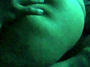 thick latina shakes her fat juicy ass 🍑💦