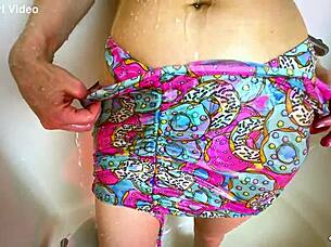 Anabelle Pync Plays Sexy Shower Toy Solo In Stunning HD Closeup