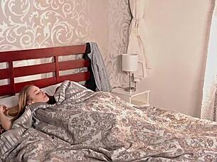 Libidinous bimbo Kasey Miller wakes for rough cowgirl on monster cock