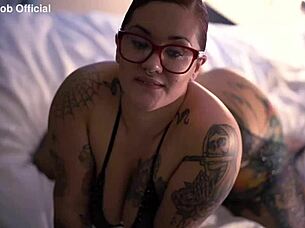 Santana Red's Juicy Latina Redhead Ass Shakes With Huge Tattoo Bounce