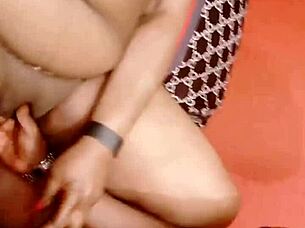 sundaydogood614 shaves smooth pussy for steamy update vid