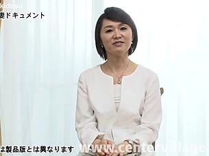 fucked hot asian wife doggystyle creampie squirting