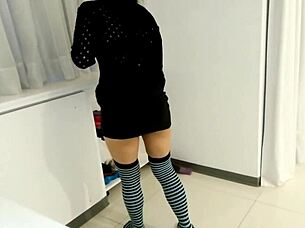 Curvy tattooed latina cleaning slut's big ass takes pervert's monster cock