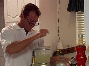 randi wright fucked doggystyle on pickup truck bed 🚚🍑💦