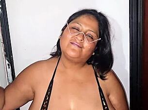 Chubby milf gulps thick cum milk load