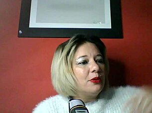 Lola's Playful Emotional Whispers