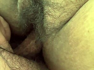  Rica COGIDA close-up con madura peluda y cachonda en cámara lenta 🔥