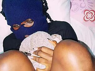 Met cute tinder girl at school today 😍📱