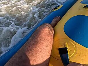 couple meets lifeguard after banana boat ride