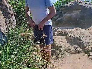 couple meets lifeguard after banana boat ride