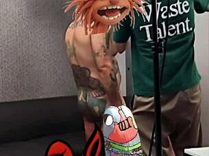 veronica's tattooed slut blows animal code dick