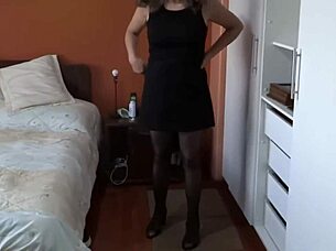 i sneak home horny, finger pussy watching milf stud jerk off