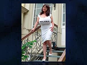 Those huge bbw milf tits make me crave every bounce and jiggle