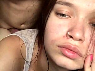 Fucked cute 18 year old beauty behind garages then bed