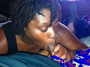 Darkchocolatebarbie Delivers Sloppy Pro-Level Blowjob for 30 Minutes