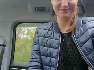 femdom taxi ride turns into facesitting domination 😈🚕👅