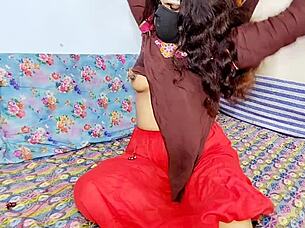 muslim whore cheats chats dirty anal dildo lover omg