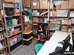 Isabella Bends Over For Deep Doggystyle Pounding