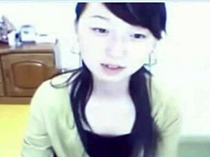 wanna see this cute asian amateur tease her panties in solo play?