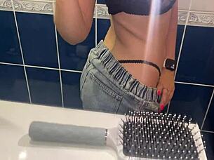 stunning wet pussies pissing close-up pov compilation free homemade fetish