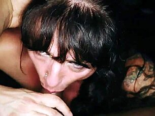 muscle goddess ecko belle squirts on bbc workout fuck