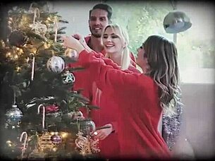 Curvy asian elle voneva fucked candidly in bedroom