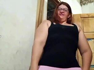 big ass mature's panties mark her juicy curves teasingly