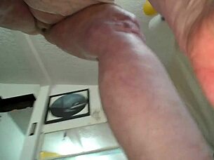 Dawnskye1962 Towers in Giantess POV No Panties Fun!