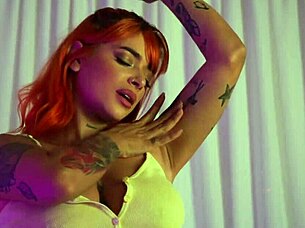 Latinas cum hard in steamy oral sex compilation