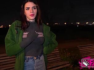 queen shemale jessica kate debuts anal dildo play with young guy