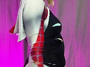 Gwen stacy gives sloppy cosplay blowjob cum swallow